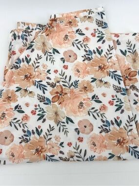 Copper Pearl Autumn Pink/Peach Floral Nursing Cover